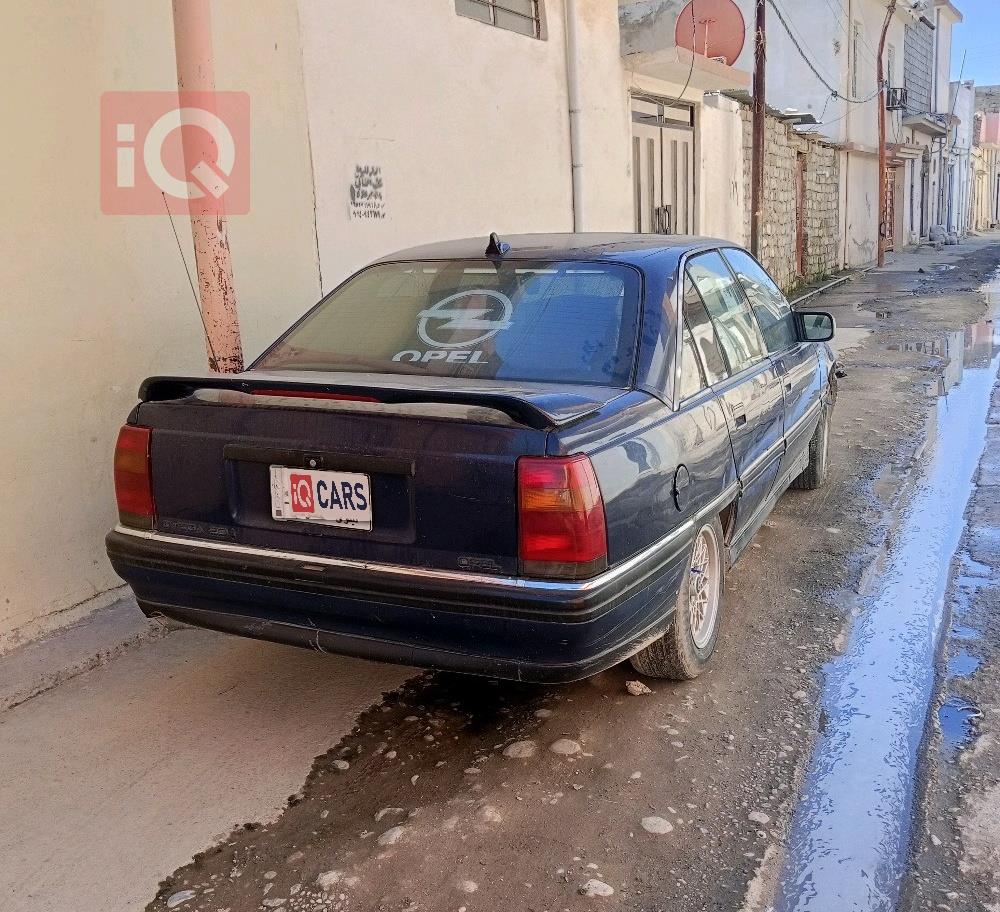 اوبل أوميغا